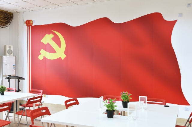 飘扬的党旗展板 飘扬的党旗展板